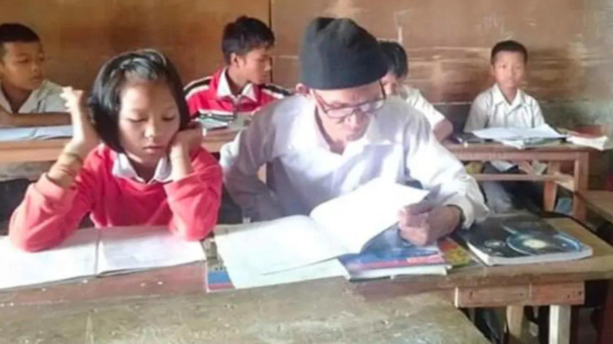 kakek berusia 78 tahun saat menjadi siswa sekolah menengah pertama (SMP)