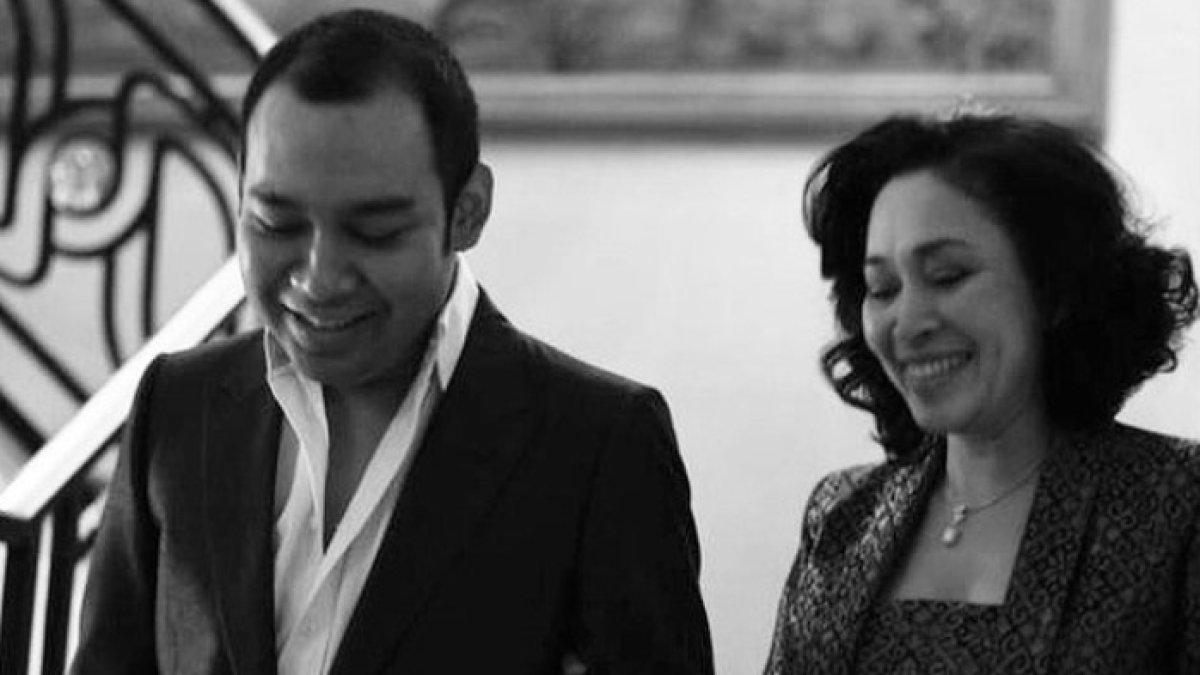 Meski kini sudah beranjak dewasa keakraban Didit Prabowo dengan Titiek Soeharto masih kerap diperlihatkan.