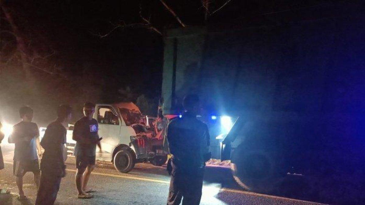 Kecelakaan maut kembali terjadi di Kabupaten Merangin, tepatnya di Jalan Lintas Sumatra kilometer 04 Desa Sungai Ulak Kecamatan Nalo Tantan, Rabu (26/7/2023).