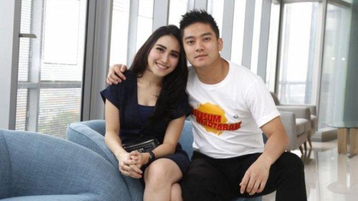 Alasan Ayu Ting Ting sempat merahasiakan pertunangannya dari Boy William.