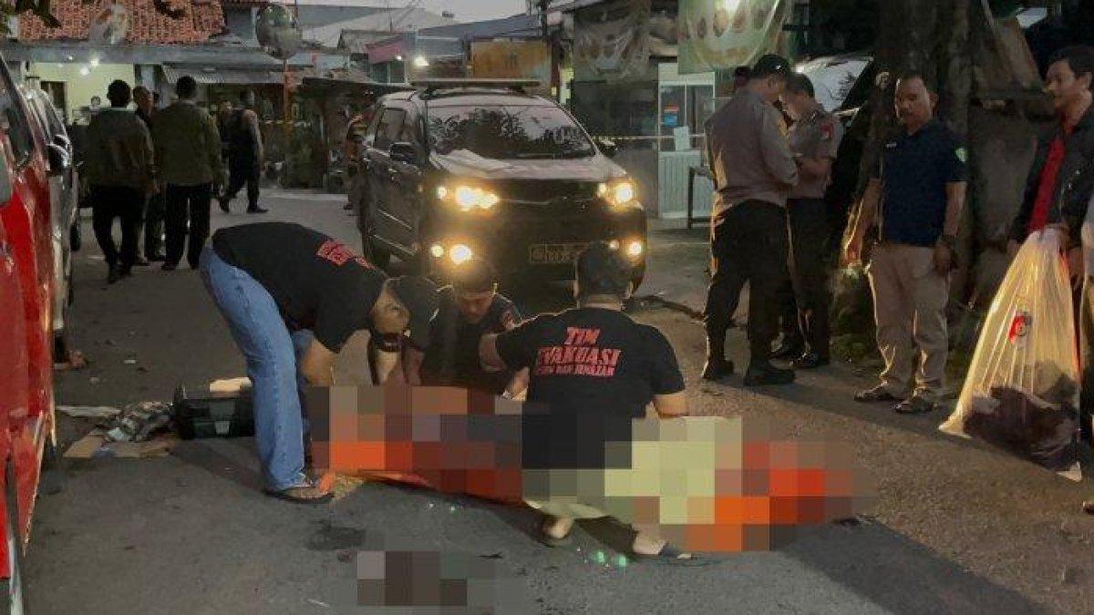 Korban saat ditemukan tewas tergeletak di Sukmajaya, Kota Depok, Rabu (21/6/2023). Terkuak insiden sebelum temuan jasad lansia tewas ditusuk di Sukmajaya, Kota Depok, Rabu (21/6/2023).