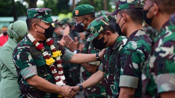 KSAD Jenderal TNI Dudung Abdurachman di Markas Kodam XIV/Hasanuddin, Makassar, Sulawesi Selatan, Kamis (25/11/2021) sore.