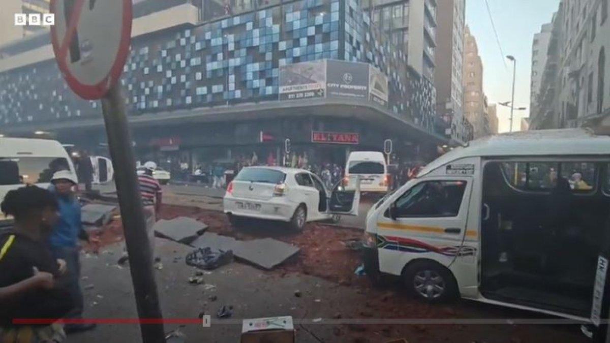 Ledakan yang terjadi di pusat kota Johannesburg, Afrika Selatan pada Rabu malam.