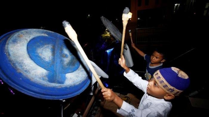Suasana malam takbiran di Kota Martapura.