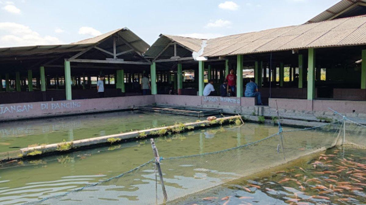 OBYEK WISATA KLATEN: Suasana di pancingan 47 tirta winahyu