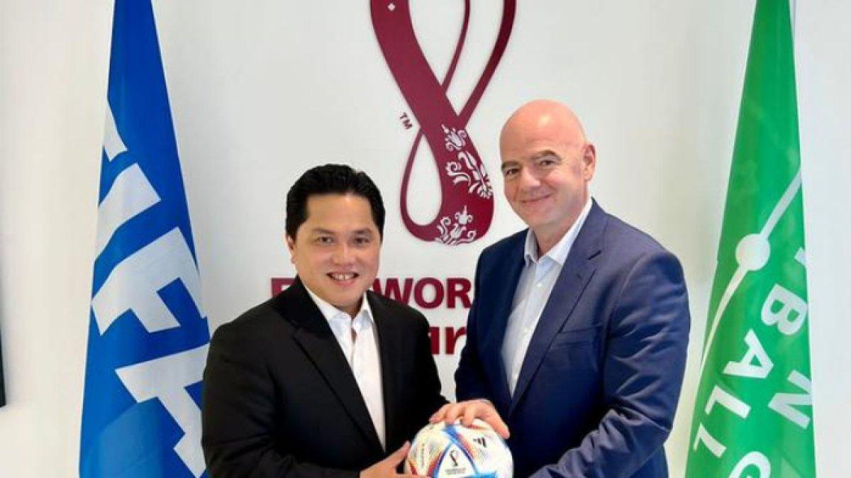 Menteri BUMN RI Erick Thohir bertemu Presiden FIFA Gianni Infantino.
