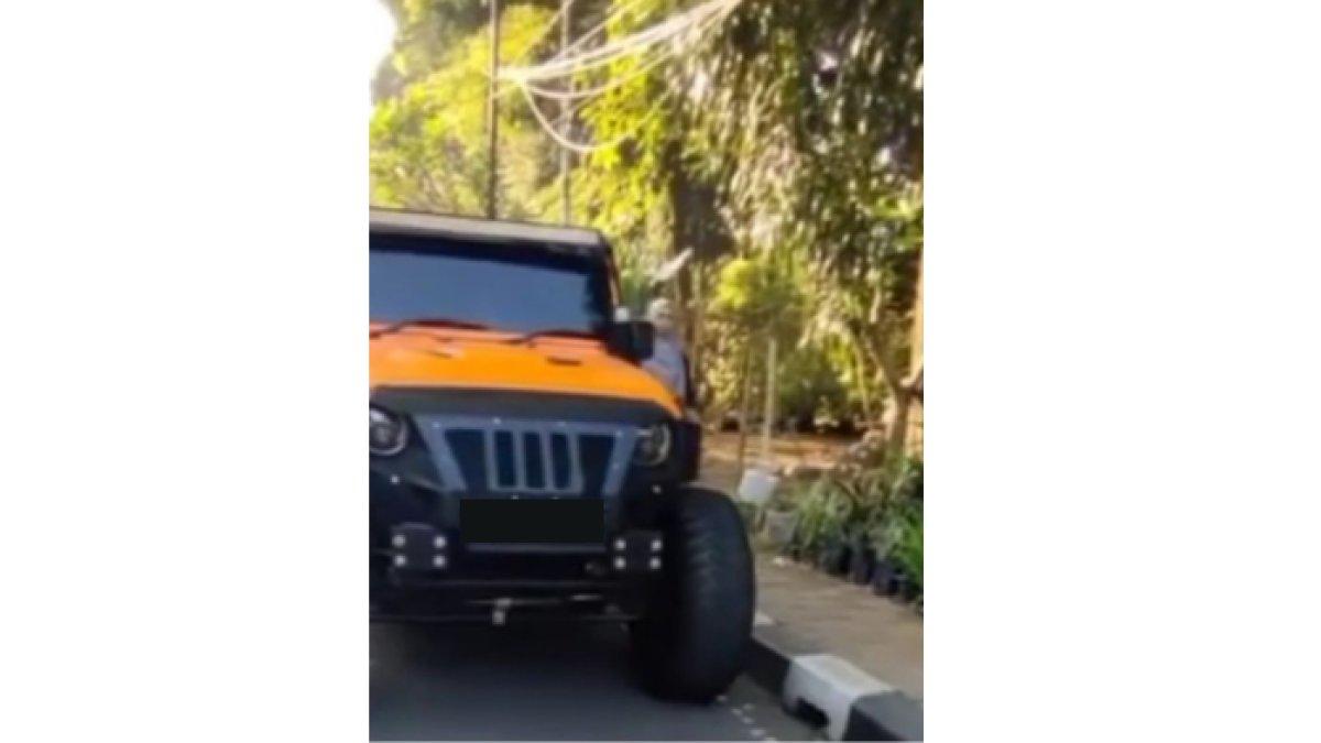 Mobil Jeep Wrangler Rubicon.