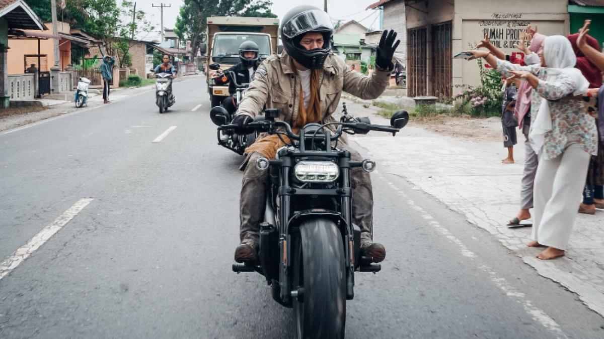 Moge spesial yang ditunggangi Ariel Noah.