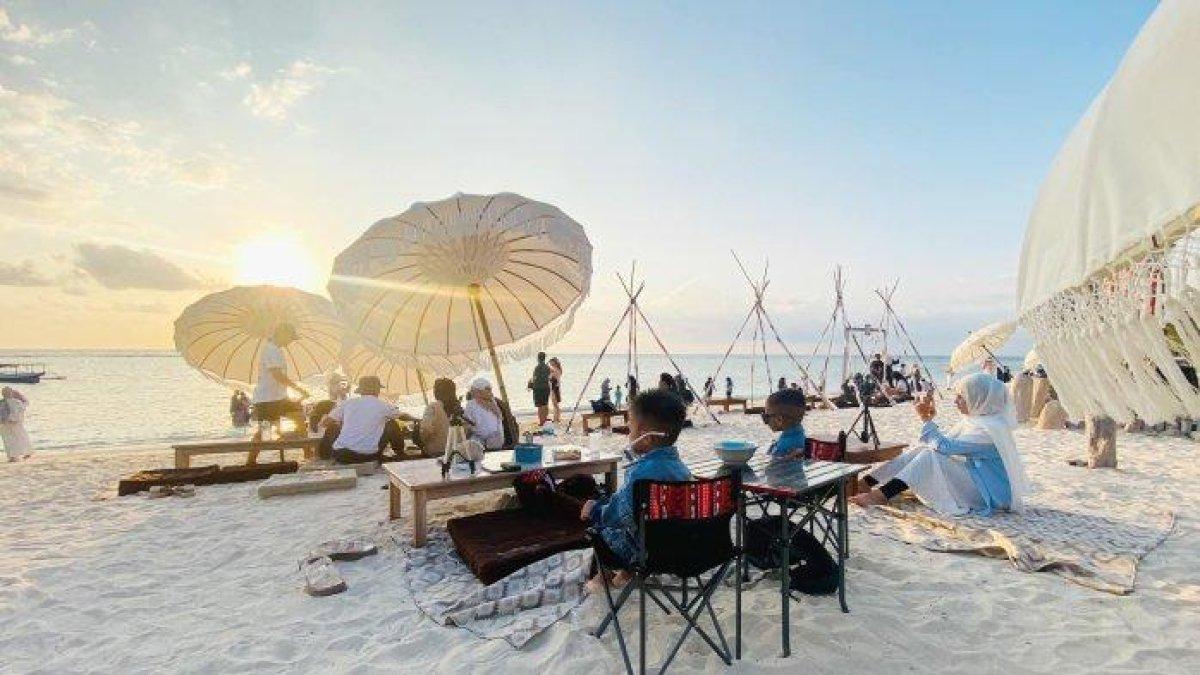 Sunset di Pantai Kurakura.