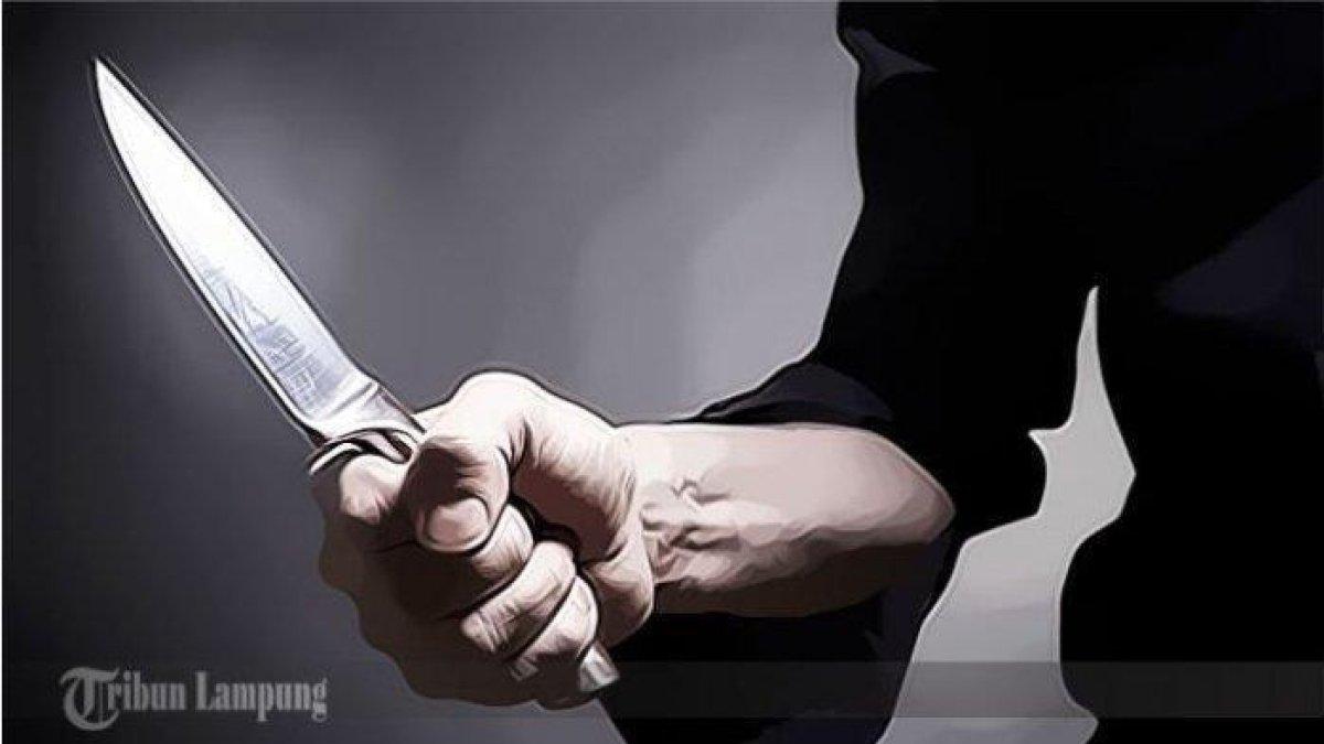 ILUSTRASI - pembacokan tuan rumah oleh tamu undangan