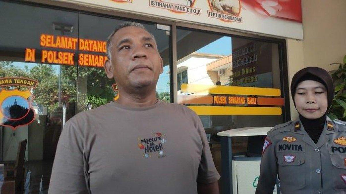 Pengakuan sopr truk yang ditabrak kereta api di Semarang