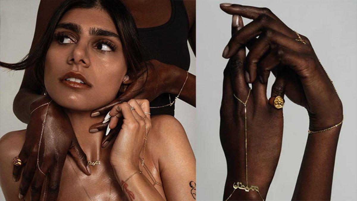 Perhiasan tangan Mia Khalifa