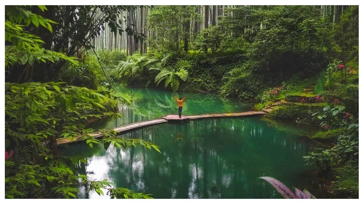 Danau mini yang ada di Wisata Prabalintang