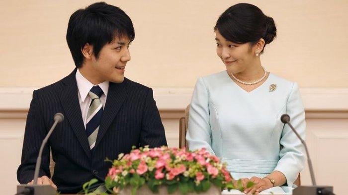 Putri Mako dari Jepang dan Kei Komura