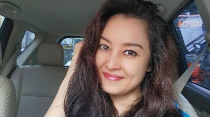 Putri Patricia akui santai meski belum menikah di usia 41 tahun karena baginya masih banyak hal lain yang lebih penting untuk dipikirkan.
