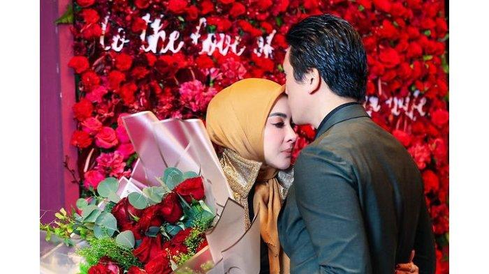 Reino Barack beri kejutan manis untuk Syahrini