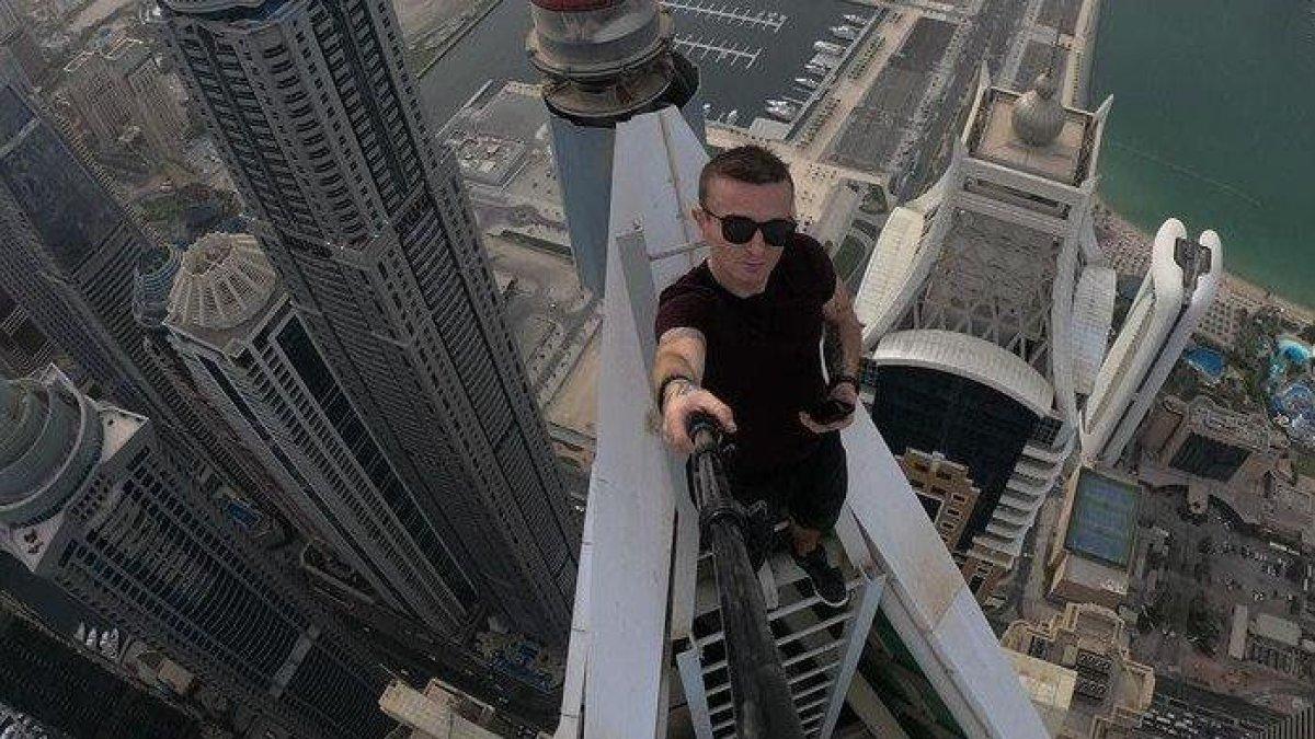 Selebgram Remi Lucidi Tewas Jatuh dari Lantai 68.