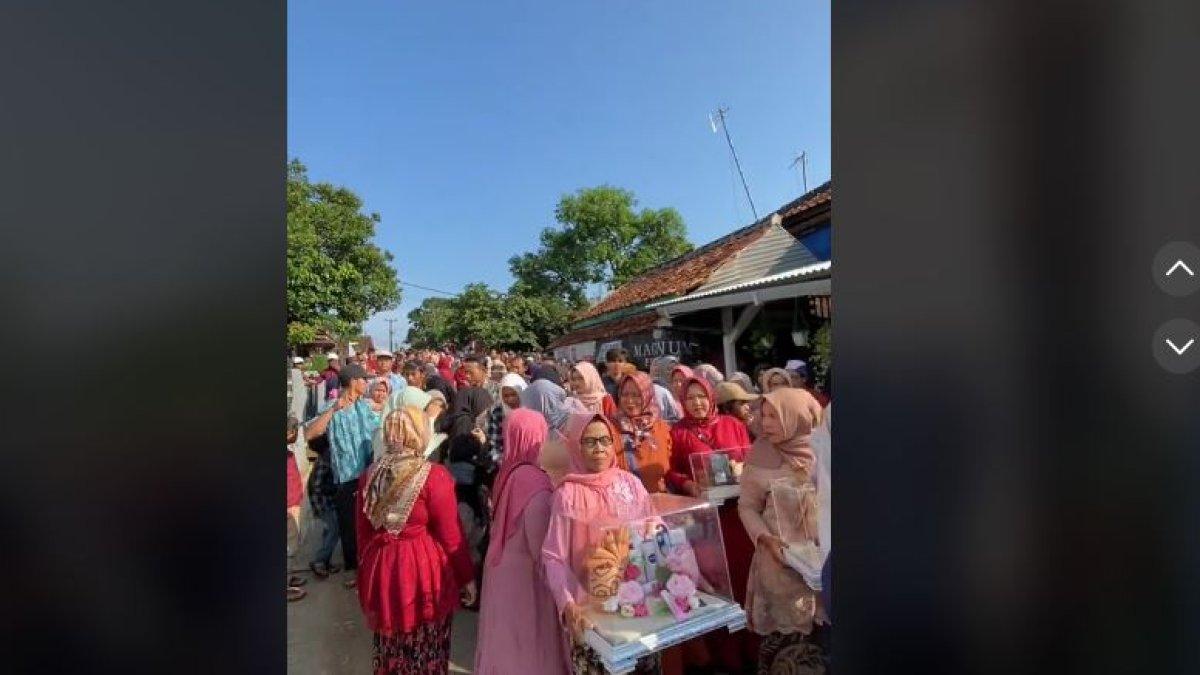 seserahan ada 1000 orang