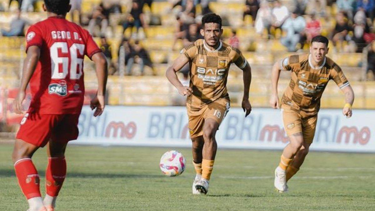 Skuad Dewa United pada Liga 1 musim 2024/2025.