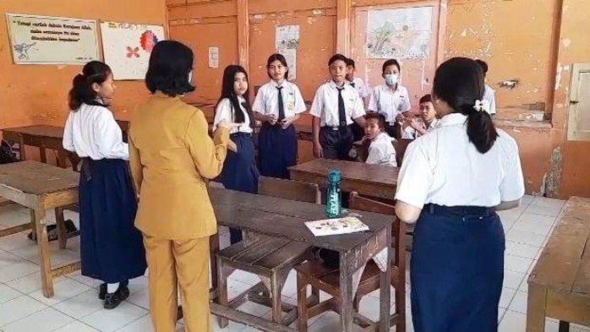 Perhatikan bersama kunci jawaban Pendidikan Agama Katolik tentang refleksi dan aksi
