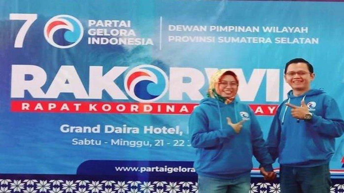 Sosok Mei Yuphiani Bendahara dan Eko Wahyudi wakil sekretaris DPD Partai Gelora Kabupaten PALI