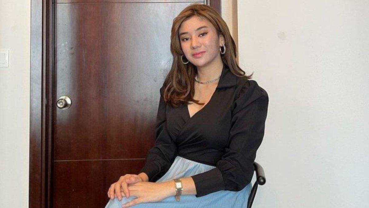 Sosok seleb Clara Shinta.