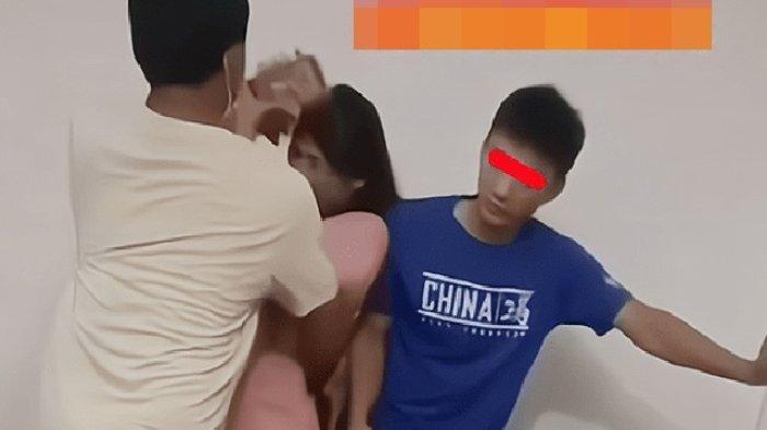 Suami pergoki istri selingkuh