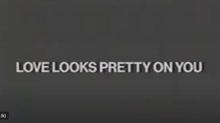 Arti Lagu Love Looks Pretty On You Nessa Barrett Lirik: Love Looks Arti Lagu Love Looks Pretty On You Nessa Barrett Lirik: Love Looks