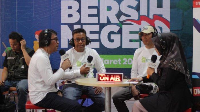 Podcast dengan tema 
