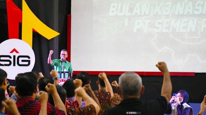 Dirut PT Semen Padang Indrieffouny Indra dalam sambutannya menyampaikan, budaya K3 merupakan aspek vital pada saat ini. Oleh karena itu, penerapan budaya K3 diharapkan bisa menjadi sebuah strategi teknis yang mudah dipahami dan diterapkan di setiap kegiatan usaha.