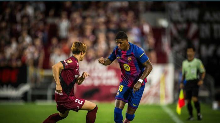 RASHFORD JADI PINJAMAN - Marcus Rashford menjalani debut pertamanya sebagai pemain Barcelona dalam laga pramusim kontra Vissel Kobe. Pemain pinjaman Man United, Marcus Rashford, menjalani debutnya bersama Barcelona.