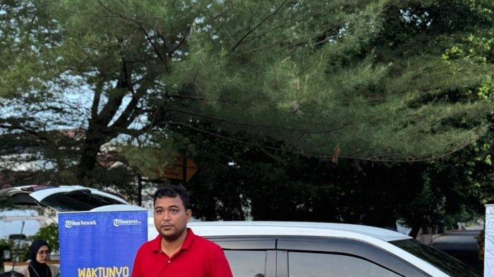 Guna meningkatkan branding TribunPadang.com Tribun Network kepada masyarakat di Kota Padang, Propinsi Sumatra Barat (Sumbar) turut berpartisipasi dalam kegiatan rutin mingguan Car free day (CFD) di seputaran kawasan perkantoran Gubernur Sumbar, Minggu (9/2/2025). Hal itu dikemukakan Business Manager TribunPadang, Widoyo saat kegiatan