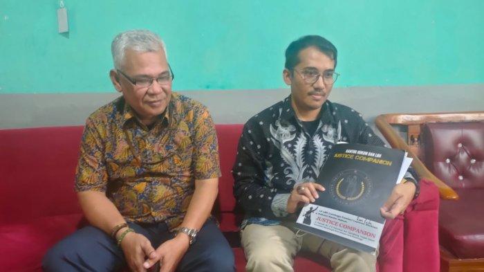 PELECEHAN ANAK DIBAWAH UMUR: Kuasa hukum RP, M. Ifra Fauzan saat memberikan pernyataan, Senin (17/3/2025). Fauzan menegaskan bahwa tuduhan kepada kliennya tidaklah benar.