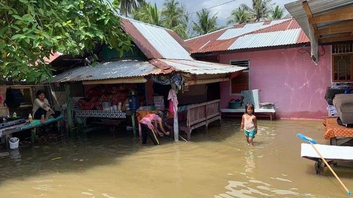 Bupati Padang Pariaman Perintahkan BPBD Siapkan Pengungsian Warga Korong Surantih