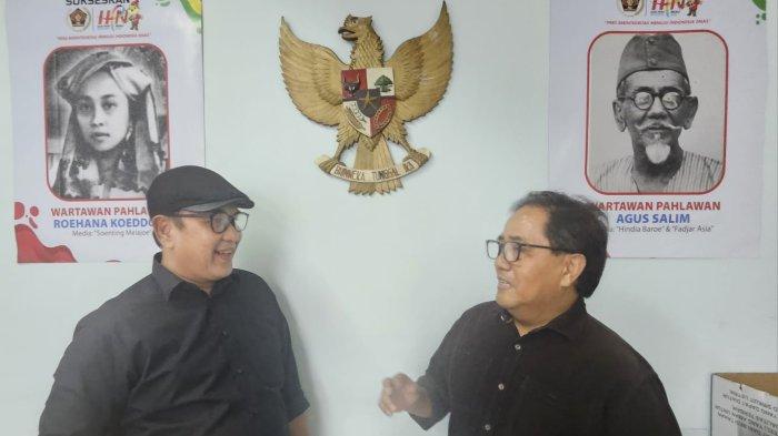 Ketua Umum PWI Pusat versi KLB, Zulmansyah Sekedang, dan Ketua HPN 2025 Riau, Marthen Selamet Susanto seusai Rapat Pematangan dan Proyeksi HPN 2025 di Sekretariat PWI Pusat, Lantai 4 Gedung Usmar Ismail, Jakarta, Kamis (9/1/2025) kemarin. 
