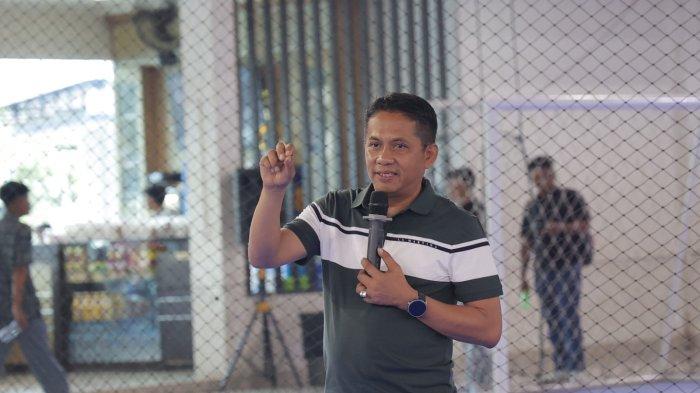 DANA TURNAMEN FUTSAL - Dinas Pemuda dan Olahraga (Dispora) Sumbar dengan menggunakan anggaran pokok-pokok pikiran (pokir) Wakil Ketua DPRD Sumbar, Evi Yandri Rajo Budiman menggelar Turnamen Futsal SMA/SMK Se-Sumbar, yang berlangsung selama tiga hari, dari 16 hingga 18 Mei 2025.