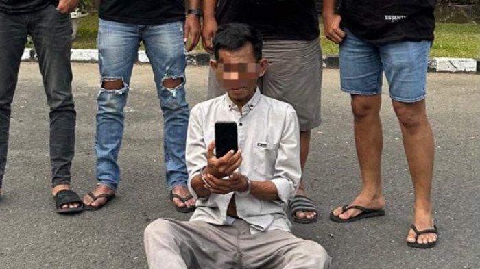 PENCURIAN DI PADANG: Satu orang pencuri diamankan jajaran tim Kleang Sat Reskrim Polresta Padang, Sabtu (1/2/2025).