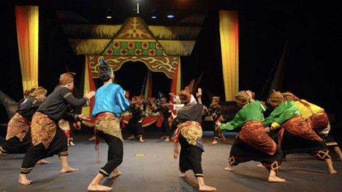 Mengenal Kesenian Minangkabau: Randai Permainan Tradisional