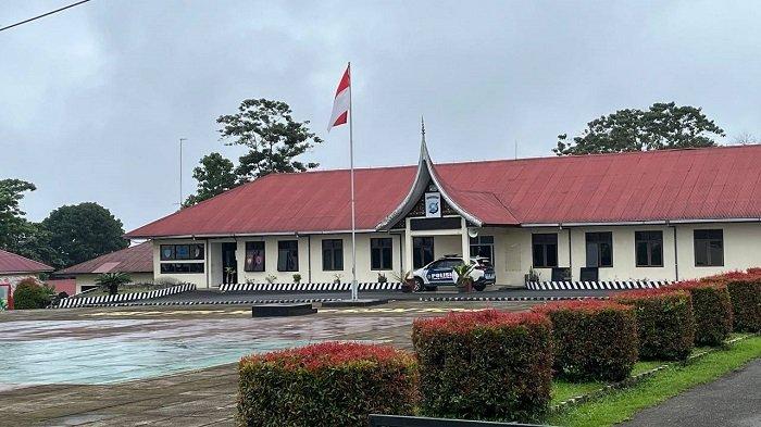 Suasana di Mapolres Solok Selatan Provinsi Sumatera Barat (Sumbar) pada Kamis (23/1/2025) pagi.
