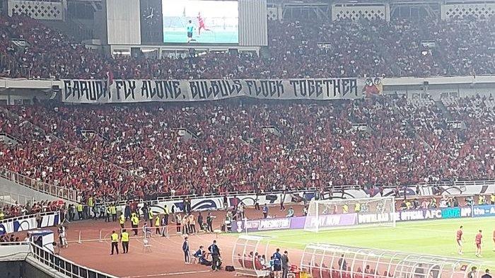 FIFA SANKSI PSSI - Suasana jalannya laga lanjutan putaran ketiga Grup C Kualifikasi Piala Dunia 2026 Zona Asia. Duel tersebut terlaksana di Stadion Utama Gelora Bung Karno (SUGBK), Jakarta, pada 25 Maret 2025. Suasana Stadion Utama Gelora Bung Karno, Senayan, saat Timnas Indonesia menjamu Bahrain.