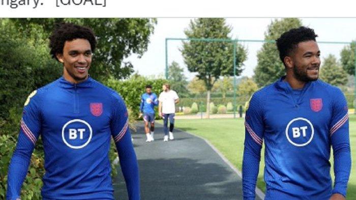 Bek Trent Alexander-Arnold dan Reece James saat berada di kamp pelatihan Timnas Inggris.