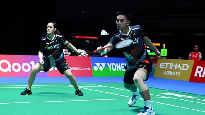 ANDALAN WAKIL INDONESIA - Ganda campuran Indonesia, Amri Syahnawi/Nita Violina Marwah, yang merupakan satu wakil Indonesia yang diandalkan di berbagai turnamen seri BWF Internasional. Tampak Amri/Nita sedang bertanding pada babak pertama Japan Open 2025 di Tokyo, Jepang, 15 Juli 2025.