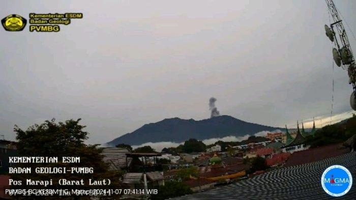 Visualisasi puncak Gunung Marapi Sumbar pasca erupsi terjadi pada hari Kamis (7/11/2024) pagi.