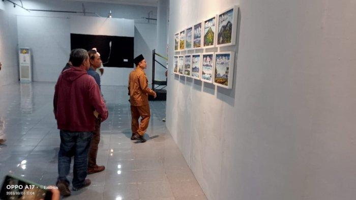 Sebanyak 31 lukisan dipamerkan di Galeri Taman Budaya Sumbar dalam rangkain kegiatan Pekan Kebudayaan Daerah (PKD) 2023.