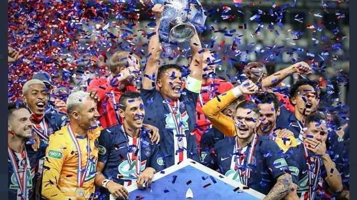Paris Saint-Germain (PSG) merayakan juara Piala Prancis 2019-2020.