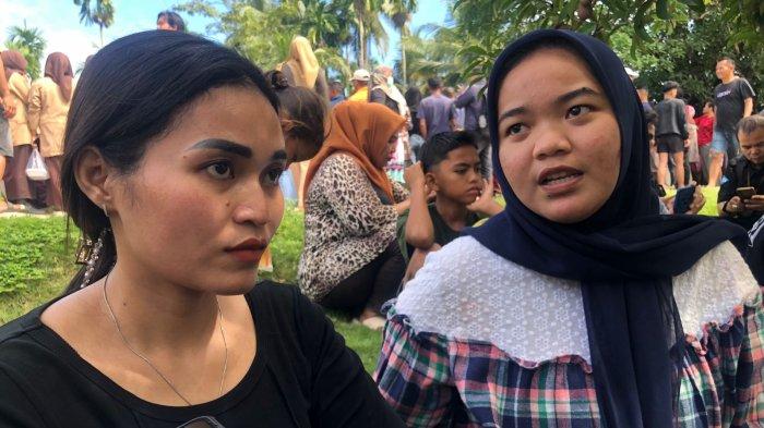 PEMBUNUHAN MUTILASI- Suji Selsya Utami (28) saat diwawancarai TribunPadang.com, Kamis (19/6/2025). Suji membenarkan ibu dari Siska Oktavia meninggal dunia akibat serangan jantung saat hendak menuju lokasi dimana jasad anaknya diduga dikuburkan oleh pelaku.