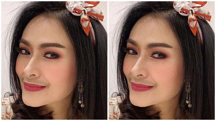 Berikut lirik lagu Payung Hitam - Iis Dahlia yang kerap dinyanyikan dalam beberapa kesempatan.