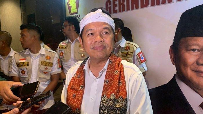 KEBIJAKAN DEDI MULYADI - Gubernur Jabar terpilih, Dedi Mulyadi. Setujui kebijakan Dedi Mulyadi didik anak di Barak Militer, orang tua Ini nekat lawan pelapor KDM