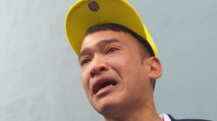 RUBEN BATAL HAJI - Tanggapan Ruben Onsu terhadap kasus pelemparan rumahnya. Ikhlas batal haji, Ruben Onsu sadar diri terima kenyataan