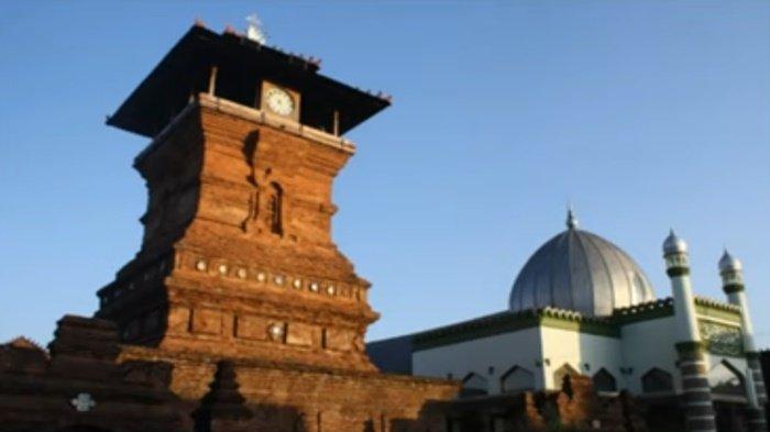 Keunikan Masjid Menara Kudus